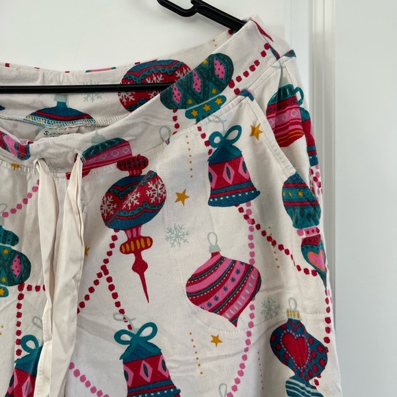 Soma Colorful Ornament Pattern Pajama Bottoms - Picture 2 of 7